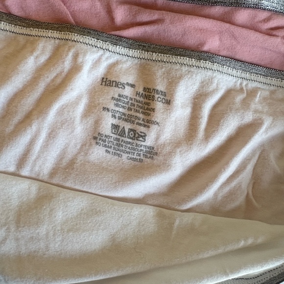 Hanes woman’s Briefs Set - Picture 11 of 12
